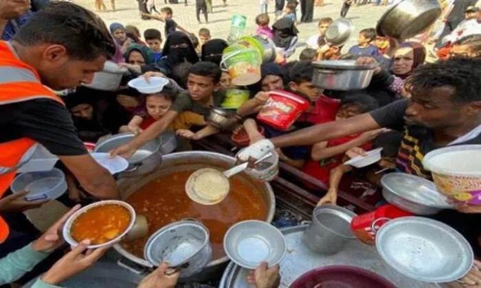 مؤسسة غزة الإنسانية تكشف عن بدء نشاطاتها في قطاع غزة قبل نهاية مايو مؤسسة غزة الإنسانية تكشف عن بدء نشاطاتها في قطاع غزة قبل نهاية مايو