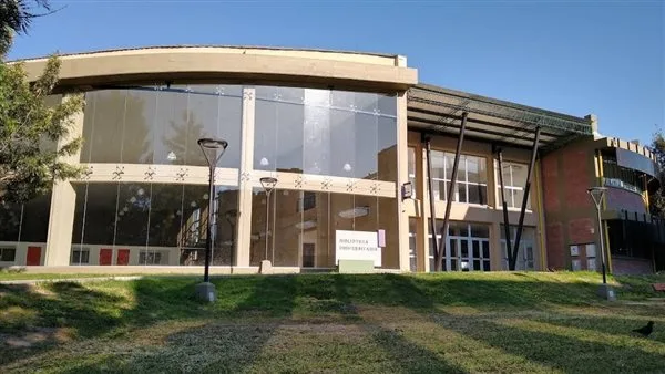 منحة جامعة سالتا الوطنية في الأرجنتين: فرصة فريدة للدراسة في بيئة أكاديمية استثنائية منحة جامعة سالتا الوطنية في الأرجنتين: فرصة فريدة للدراسة في بيئة أكاديمية استثنائية