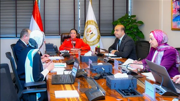 وزيرة البيئة: لدينا خطة محددة لإعادة تدوير جميع أنواع المخلفات. وزيرة البيئة: لدينا خطة محددة لإعادة تدوير جميع أنواع المخلفات.