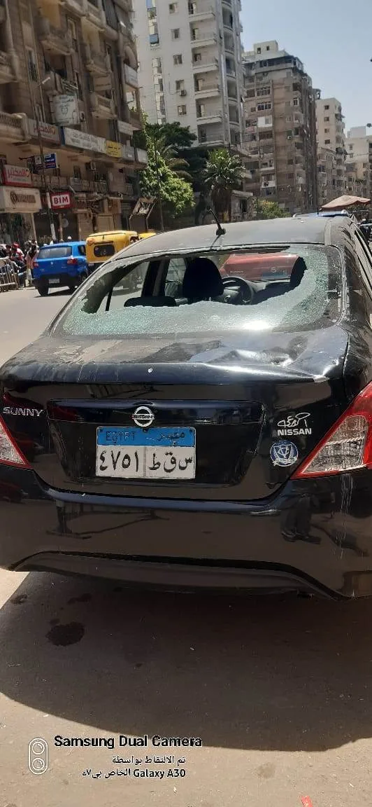 سكان منطقة سيدي بشر يرفعون تحذيرات من خطر انهيار المبنى يؤثر على أبنائنا وممتلكاتنا.