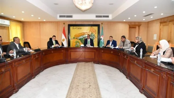 محافظ الفيوم يراقب تطورات ملفات التصالح واستعادة أراضي الدولة محافظ الفيوم يراقب تطورات ملفات التصالح واستعادة أراضي الدولة