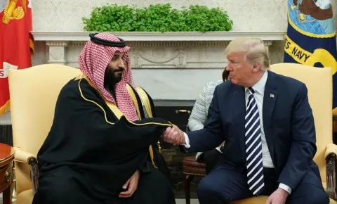 فايننشال تايمز: المصالح الشخصية الكبيرة لدونالد ترامب فايننشال تايمز: المصالح الشخصية الكبيرة لدونالد ترامب