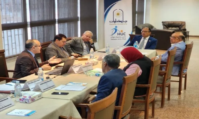 جامعة حلوان تبدأ رحلة نحو مستقبل رياضي مشرق: افتتاح حمامات أوليمبية ومنافسات مصارعة رسمية جامعة حلوان تبدأ رحلة نحو مستقبل رياضي مشرق: افتتاح حمامات أوليمبية ومنافسات مصارعة رسمية