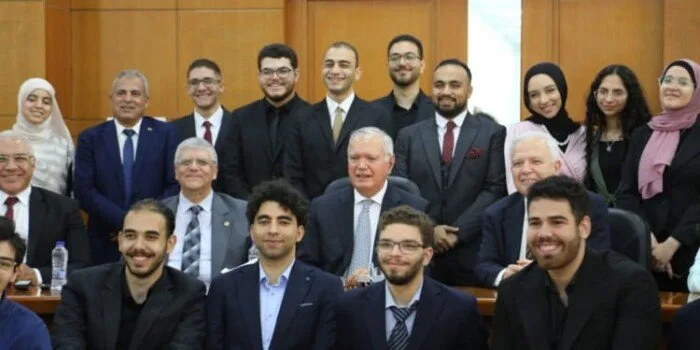 طلاب الجامعة المصرية اليابانية ينظمون جلسات محاكاة للأمم المتحدة بمشاركة السفير محمد العرابي طلاب الجامعة المصرية اليابانية ينظمون جلسات محاكاة للأمم المتحدة بمشاركة السفير محمد العرابي