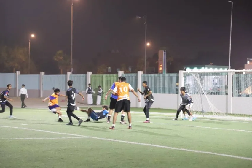 مدرسة صهيب الرومي تفوز بكأس كرة القدم وتمثل الأحساء في نهائي نخبة المملكة مدرسة صهيب الرومي تفوز بكأس كرة القدم وتمثل الأحساء في نهائي نخبة المملكة