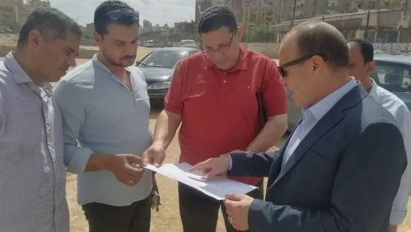 محافظ الدقهلية يُكلف فريقًا بالتحقق من سوق طلخا وبدء تشغيله قبل الشهر المقبل. محافظ الدقهلية يُكلف فريقًا بالتحقق من سوق طلخا وبدء تشغيله قبل الشهر المقبل.