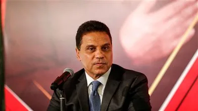 البدري: رغم قلة خبرات ريڤيرو، إلا أن ما قدمه مع أورلاندو يجعله واعداً مع الأهلي. البدري: رغم قلة خبرات ريڤيرو، إلا أن ما قدمه مع أورلاندو يجعله واعداً مع الأهلي.