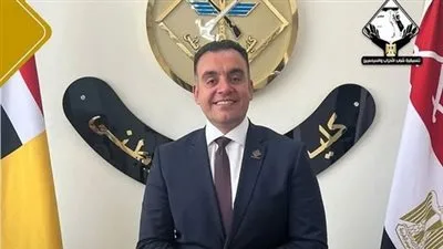 رئيس مجلس الشيوخ يبارك للنائب محمد السباعي بمناسبة حصوله على زمالة كلية الدفاع الوطني رئيس مجلس الشيوخ يبارك للنائب محمد السباعي بمناسبة حصوله على زمالة كلية الدفاع الوطني