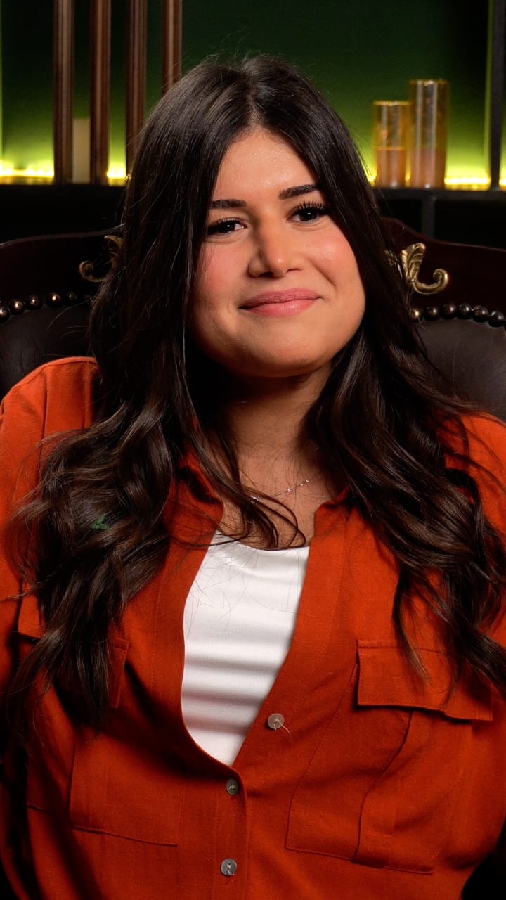 الفنانة ديانا هشام 