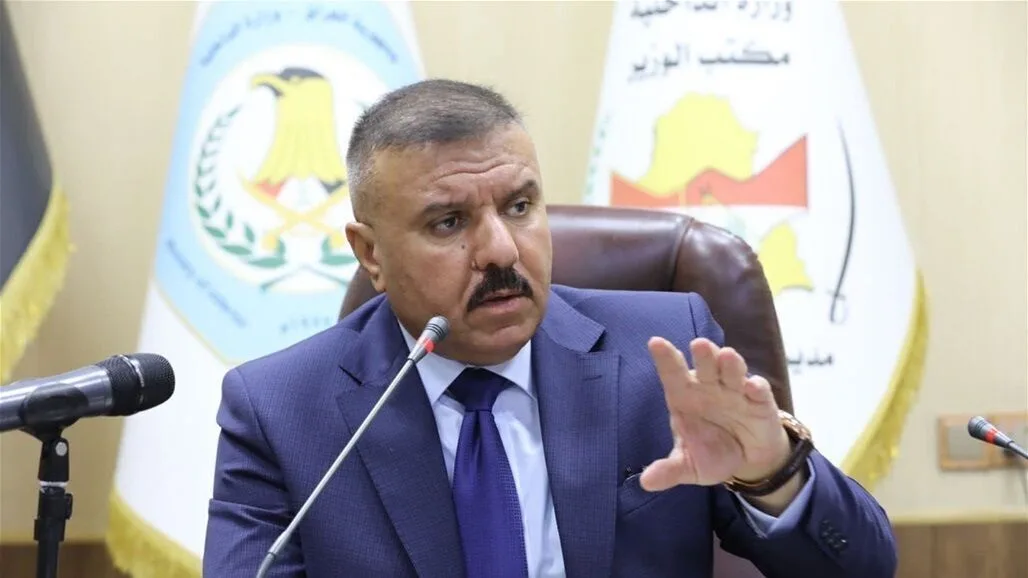 نداء من سيارة إسعاف للوزير الداخلي قبل ساعات من القمة للمنتسبين نداء من سيارة إسعاف للوزير الداخلي قبل ساعات من القمة للمنتسبين