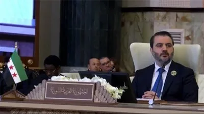 الشيباني في القمة العربية: سوريا ترفض السيطرة وتؤكد التزامها بالهوية العربية الشيباني في القمة العربية: سوريا ترفض السيطرة وتؤكد التزامها بالهوية العربية