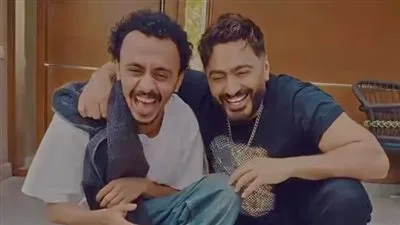 بعد رضا البحراوي والشامي.. تامر حسني يتعاون مع كزبرة في عمل غنائي جديد بعد رضا البحراوي والشامي.. تامر حسني يتعاون مع كزبرة في عمل غنائي جديد