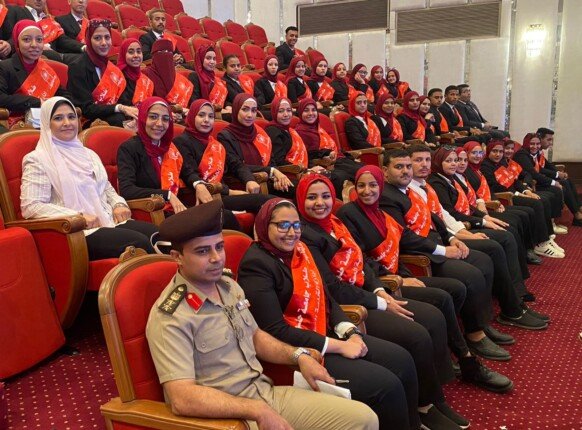 طلاب جامعة حلوان 