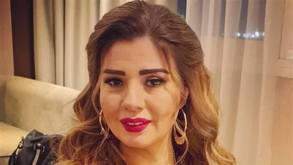 رانيا فريد شوقي: والدي تمسك بعدم طلاق هدى سلطان لمدة 8 أشهر، ورابط الحب بينهما استمر حتى بعد الانفصال. رانيا فريد شوقي: والدي تمسك بعدم طلاق هدى سلطان لمدة 8 أشهر، ورابط الحب بينهما استمر حتى بعد الانفصال.