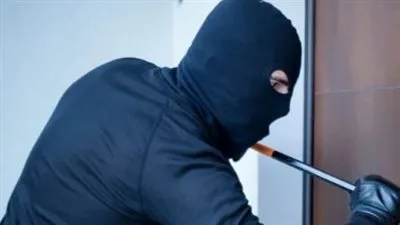بيروت: أشخاص مجهولون يسرقون مسدسًا ومبلغًا من مواطن في الشيخ زايد بيروت: أشخاص مجهولون يسرقون مسدسًا ومبلغًا من مواطن في الشيخ زايد