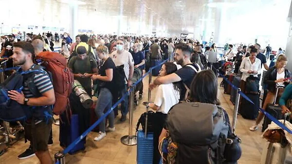 تعليق الرحلات في مطار “بن جوريون” بعد إطلاق صاروخ من اليمن تعليق الرحلات في مطار “بن جوريون” بعد إطلاق صاروخ من اليمن