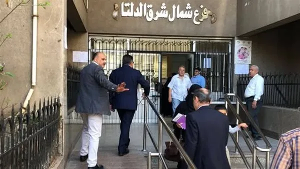 محافظ الدقهلية يقوم بزيارة غير متوقعة لعيادة التأمين الصحي في العباسي