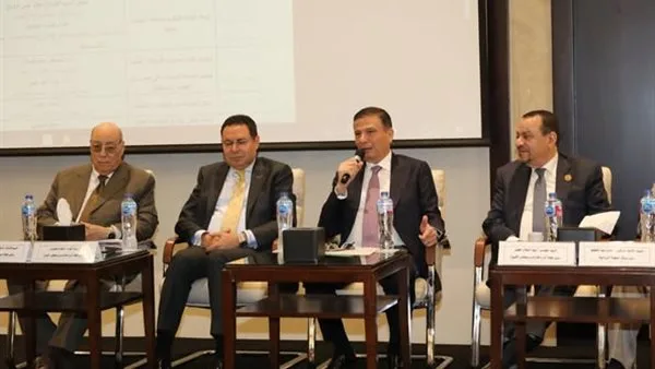 وزير الزراعة: الحكومة ملتزمة بتوفير مبيدات فعالة وآمنة بأسعار مناسبة لدعم المزارعين وزير الزراعة: الحكومة ملتزمة بتوفير مبيدات فعالة وآمنة بأسعار مناسبة لدعم المزارعين