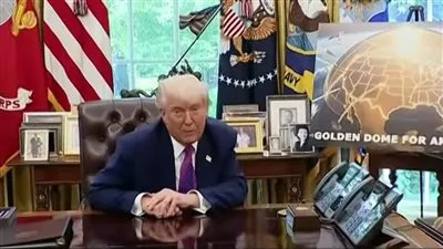 ترامب يُعلن عن تطورات إيجابية في المفاوضات مع إيران ويُمدد فترة التفاوض مع الاتحاد الأوروبي ترامب يُعلن عن تطورات إيجابية في المفاوضات مع إيران ويُمدد فترة التفاوض مع الاتحاد الأوروبي