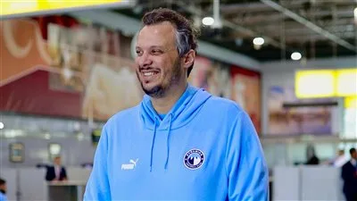 ممدوح عيد يقود وفد بيراميدز لمواجهة صن داونز في نهائي دوري أبطال إفريقيا