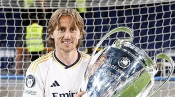 تقارير: ريال مدريد يقرر عدم تجديد عقد مودريتش