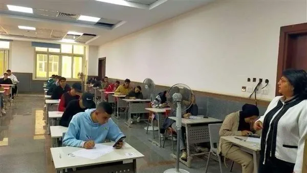 49717 طالبًا يتقدمون لاختبارات الدبلومات الفنية في الدقهلية