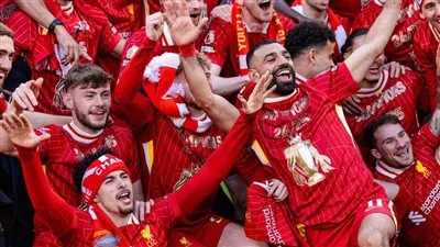 صلاح يواجه التاريخ اليوم في مباراة احتفالية للدوري ضد كريستال بالاس صلاح يواجه التاريخ اليوم في مباراة احتفالية للدوري ضد كريستال بالاس