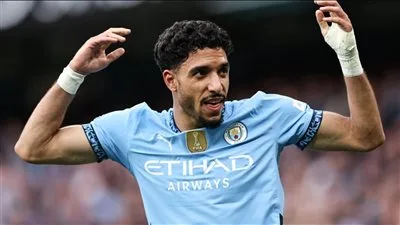 عمر مرموش يقود التشكيلة الأساسية لمانشستر سيتي في مباراة فولهام بالدوري الإنجليزي