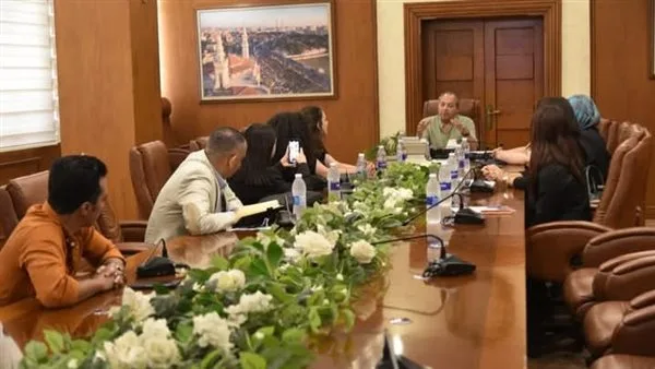 محافظ بورسعيد يرحب بمجموعة من طلاب كلية الإعلام من الأكاديمية العربية محافظ بورسعيد يرحب بمجموعة من طلاب كلية الإعلام من الأكاديمية العربية