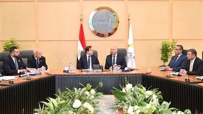 وزير الصناعة يجتمع مع وزير التجارة الخارجية السويدي لمناقشة تعزيز التعاون في مجالي النقل والصناعة وزير الصناعة يجتمع مع وزير التجارة الخارجية السويدي لمناقشة تعزيز التعاون في مجالي النقل والصناعة