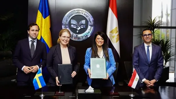 تفاصيل توقيع وزيرة التخطيط اتفاق نوايا مع مؤسسة تمويل التنمية السويدية لتعزيز التعاون تفاصيل توقيع وزيرة التخطيط اتفاق نوايا مع مؤسسة تمويل التنمية السويدية لتعزيز التعاون