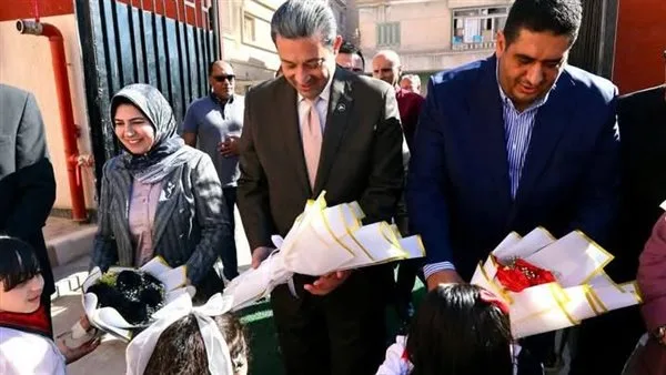 محافظ دمياط يدشّن مدرسة الجمهورية الابتدائية في الزرقا