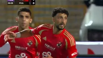 الدوري المصري الممتاز: وسام أبو علي يفتتح التسجيل للأهلي ضد فاركو في الدقيقة العاشرة الدوري المصري الممتاز: وسام أبو علي يفتتح التسجيل للأهلي ضد فاركو في الدقيقة العاشرة