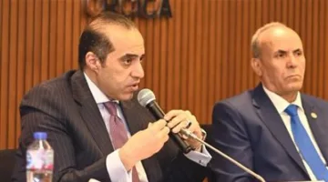 وزير الشئون النيابية: قانون الاستثمار المصري حافظ على التوازن من خلال منح الدولة الحق في تنظيم القضايا الاجتماعية والبيئية.