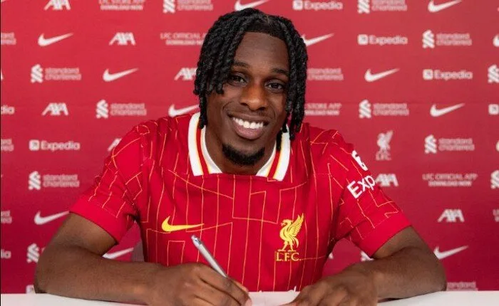 ليفربول يعلن عن توقيع جيريمي فريمبونج.. اكتشف إحصائيات النجم الهولندي