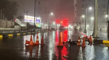 أمطار غزيرة ورياح قوية وانخفاض في درجات الحرارة يضرب الإسكندرية – فيديو