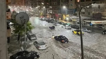 فيديو| هطول أمطار غير متوقع يضرب مدينة الإسكندرية في مصر