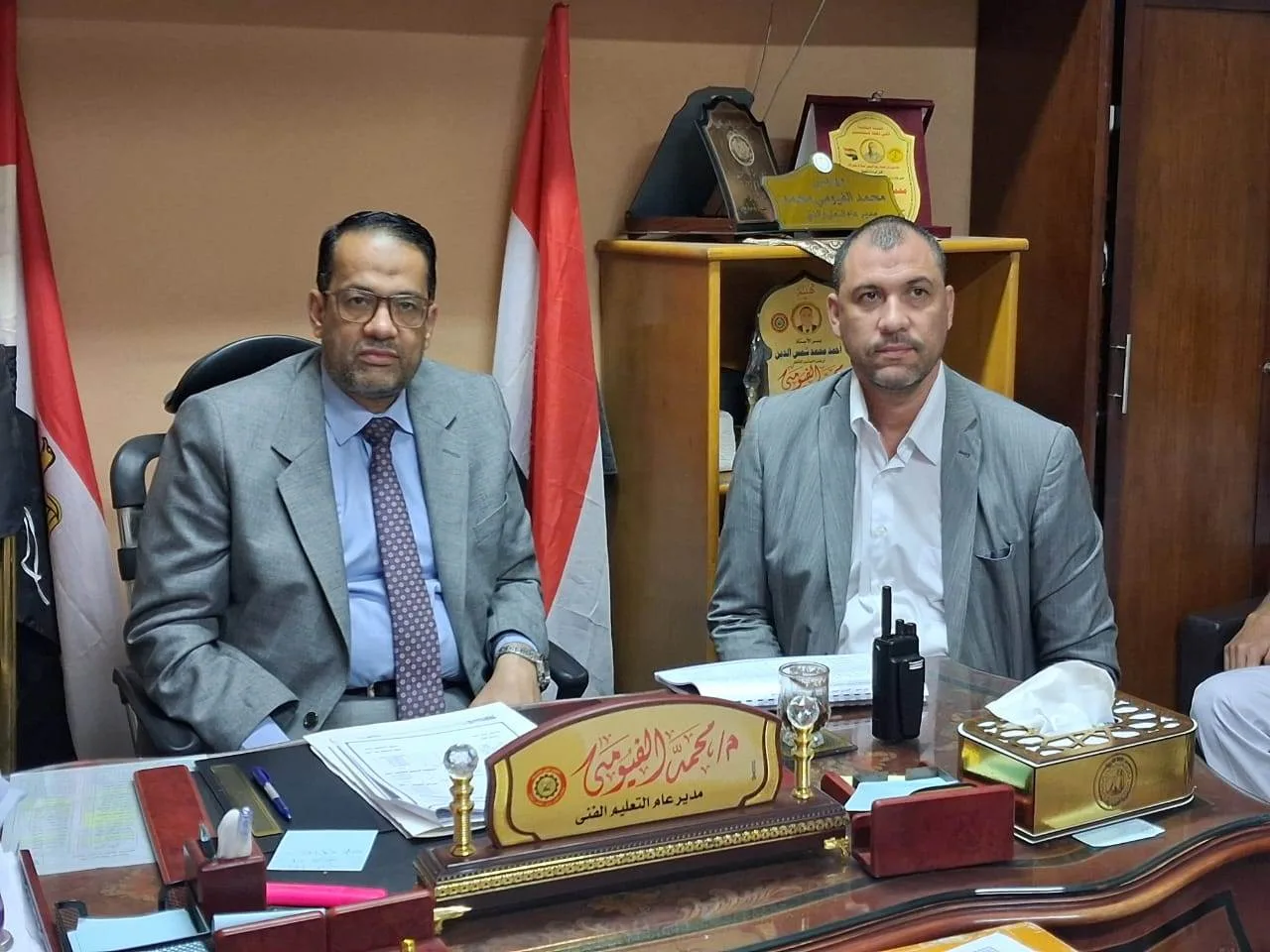 بالصور.. وكيل “تعليم الغربية” يراقب امتحانات الدبلومات الفنية من غرفة العمليات الرئيسية