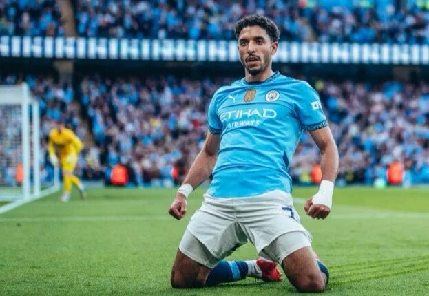 مرموش يسجل هدفاً رائعاً في بورنموث ويحصد جائزة أفضل هدف في الدوري الإنجليزي مرموش يسجل هدفاً رائعاً في بورنموث ويحصد جائزة أفضل هدف في الدوري الإنجليزي