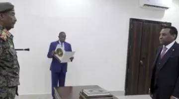 من هو كامل إدريس بعد أن أصبح رئيساً للحكومة السودانية؟
