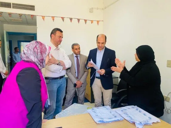 مدير عام فرع هيئة الرعاية الصحية في بورسعيد يراقب تقدم امتحانات قسم التمريض مدير عام فرع هيئة الرعاية الصحية في بورسعيد يراقب تقدم امتحانات قسم التمريض