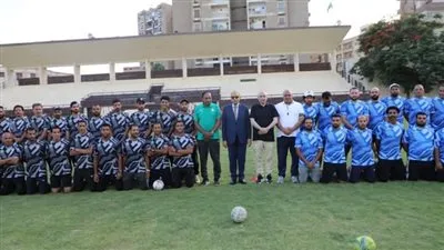 محافظ المنيا يحضر اختتام الدورة التدريبية للرخصة الإفريقية ‘D’ الخاصة بمدربي كرة القدم محافظ المنيا يحضر اختتام الدورة التدريبية للرخصة الإفريقية ‘D’ الخاصة بمدربي كرة القدم