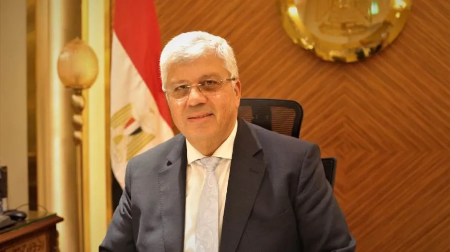 أيمن عاشور: الإعلام المحلي يُعتبر شريكًا أساسيًا في تعزيز قضايا التعليم والبحث العلمي وتشكيل الوعي المجتمعي. أيمن عاشور: الإعلام المحلي يُعتبر شريكًا أساسيًا في تعزيز قضايا التعليم والبحث العلمي وتشكيل الوعي المجتمعي.