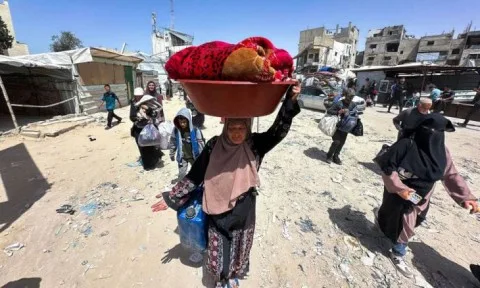 الجيش الإسرائيلي يحذر الفلسطينيين من مغادرة محافظة خان يونس الجيش الإسرائيلي يحذر الفلسطينيين من مغادرة محافظة خان يونس
