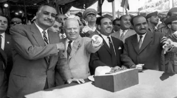1964 الاحتفال بتحويل مجرى نهر النيل عند السد العالي