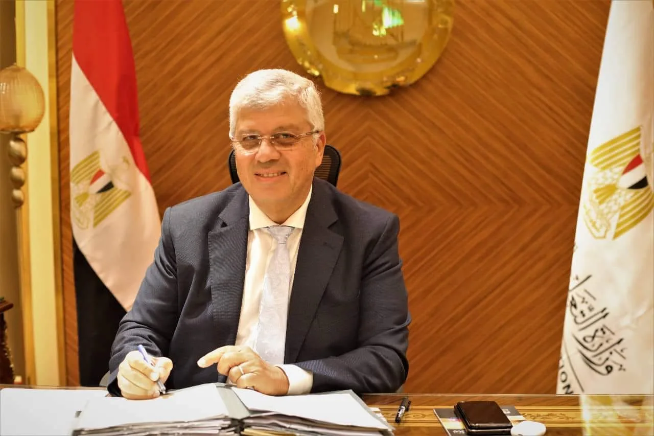 التعليم العالي تصدر قرارا جديدا بشأن أعمال التنسيق الإلكتروني للقبول بالجامعات والمعاهد التعليم العالي تصدر قرارا جديدا بشأن أعمال التنسيق الإلكتروني للقبول بالجامعات والمعاهد