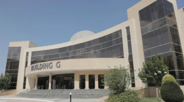 اتفاقية شراكة بين مجلس مدينة رفح وكلية الهندسة في جامعة سيناء