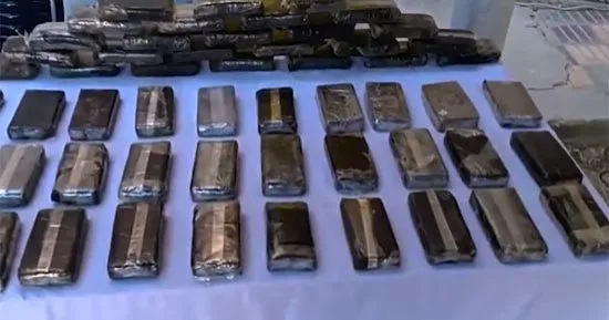 3.5 مليون جنيه قيمة المضبوطات.. ضربات أمنية ناجحة لتجار الكيف في الشرقية والدقهلية 3.5 مليون جنيه قيمة المضبوطات.. ضربات أمنية ناجحة لتجار الكيف في الشرقية والدقهلية