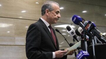الإحصاء: 43 ساعة متوسط عدد ساعات العمل الأسبوعية بالقطاع الحكومى