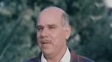 وائل عبد الله ينوب عن أشرف زكى بجنازة الراحل نعيم عيسى